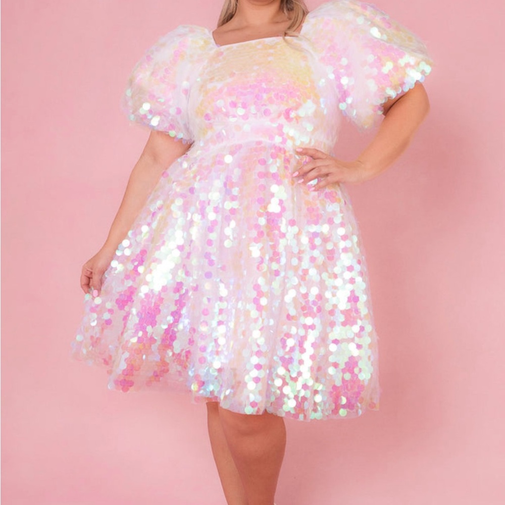 Ivy City Co Shimmer Dress